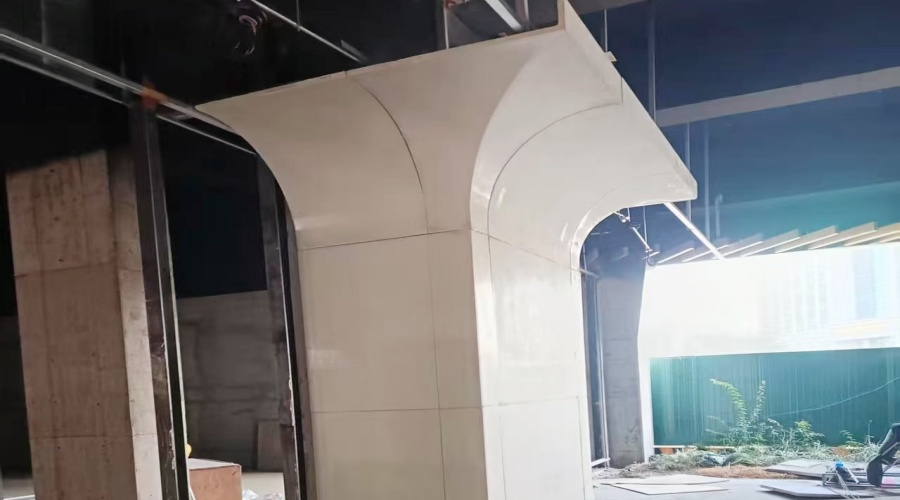 飾紀(jì)上品UHPC廠家：福州工業(yè)園UHPC異形柱子的工程案例