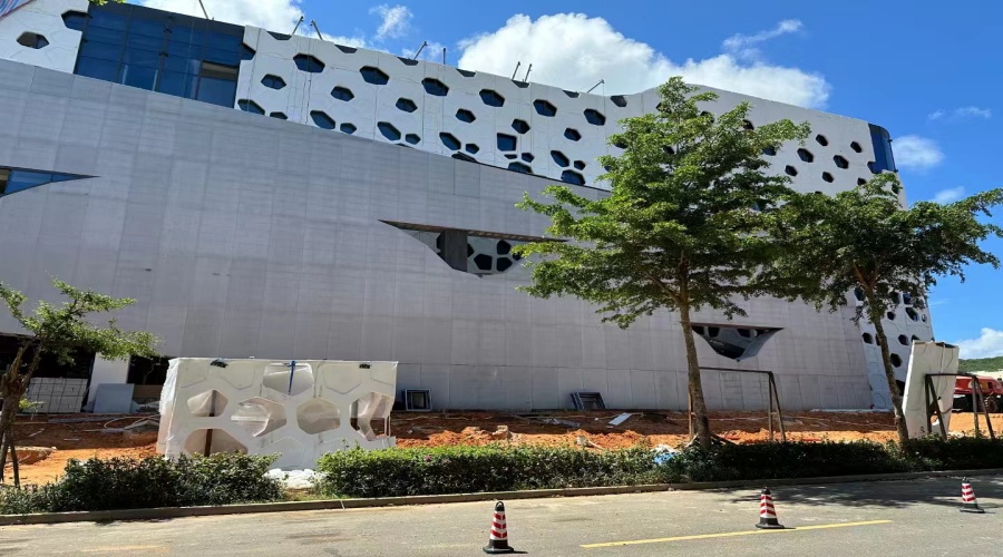 海南體育中心UHPC鏤空幕墻板工程 海南體育中心UHPC鏤空幕墻板工程