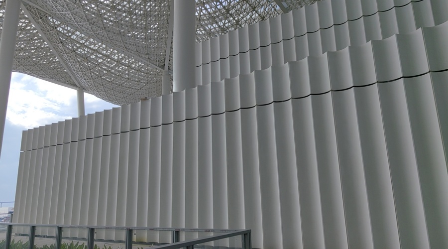 珠海九州灣大型UHPC外墻掛板項目 珠海九州灣大型UHPC外墻掛板項目